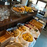 Behappy & Brunch Vandrarhem