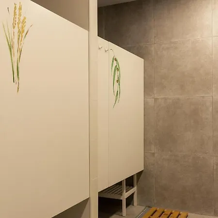 Behappy & Rooftop Hostel Esmoriz