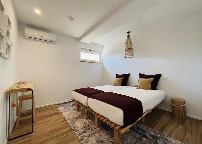 Behappy & Brunch Hostel